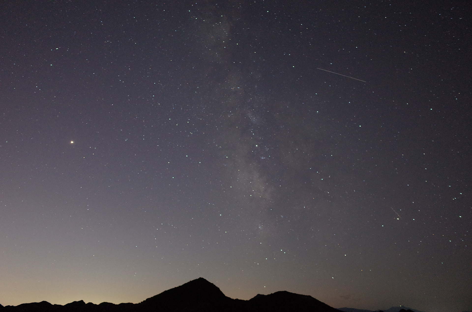 GR II ,F 2.8 ,ISO 1600 ,20S